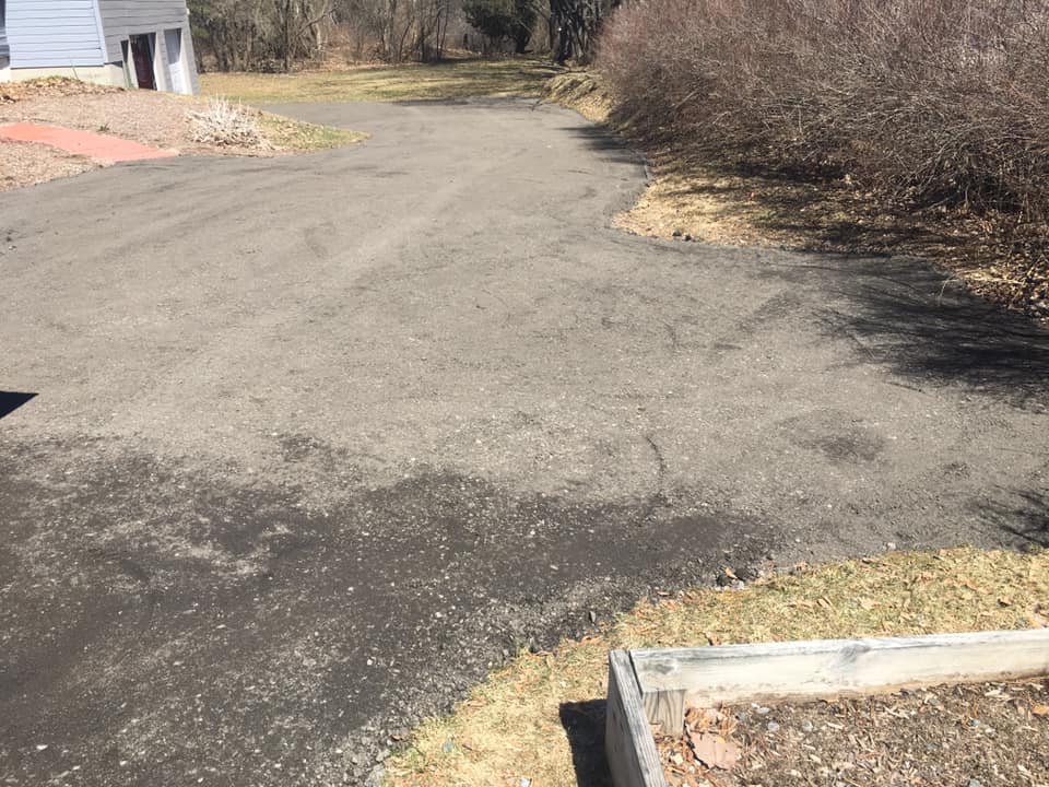 Reclaimed Driveway with Recycled Asphalt
